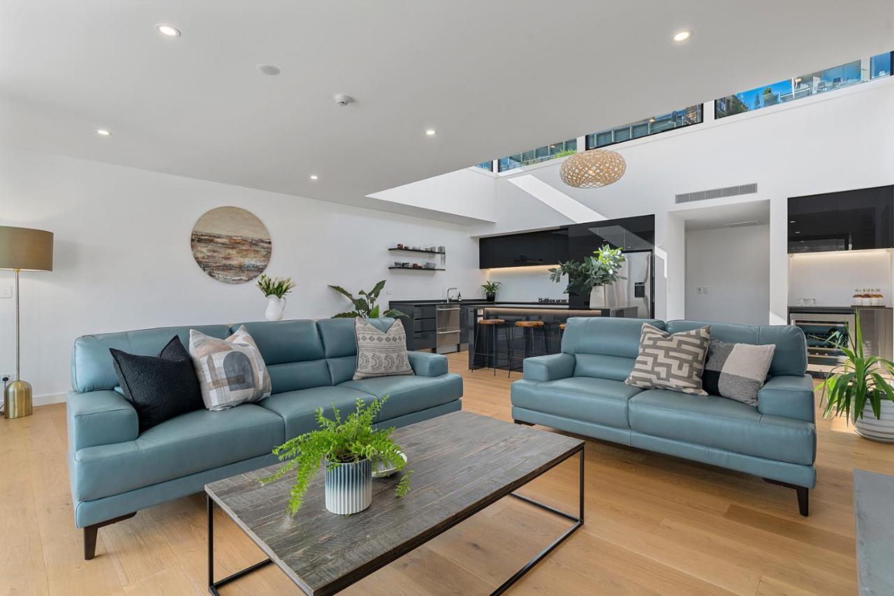 Luxurious Lakefront Penthouse Wanaka Eksteriør bilde